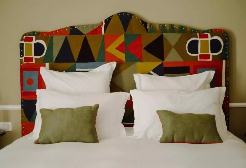 ホテル Hôtel Maison Pavlov   Restaurant & Spa