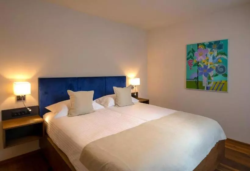 هتل Resort Una Park