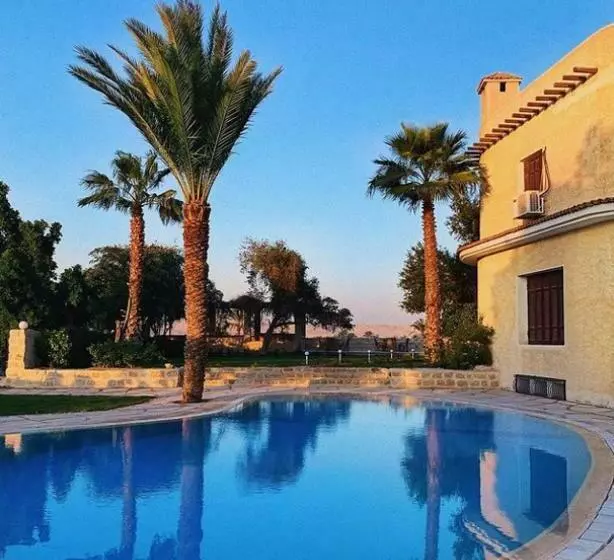 Tache Boutique Hotel Fayoum