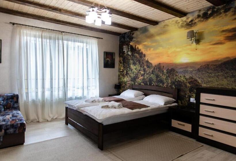 Pansiyon садиба кичера Gold