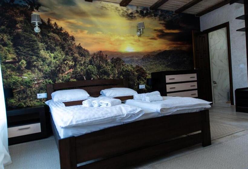 Pansiyon садиба кичера Gold