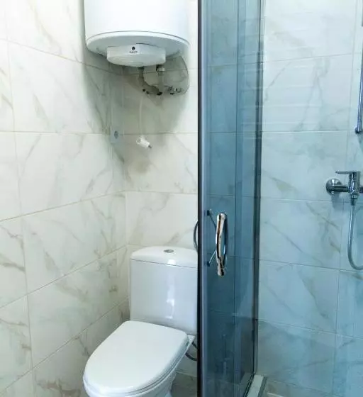 Majatalo садиба кичера Gold