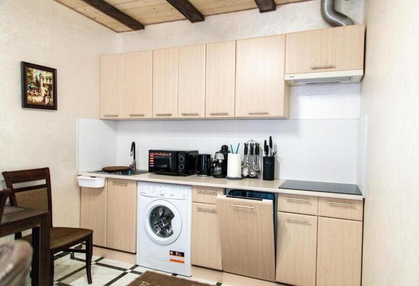 Pansiyon садиба кичера Gold