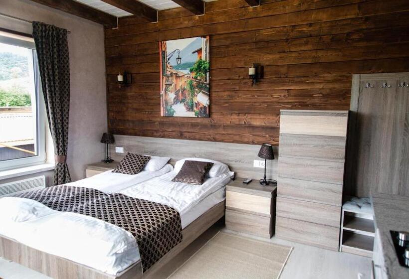 Pansiyon садиба кичера Gold