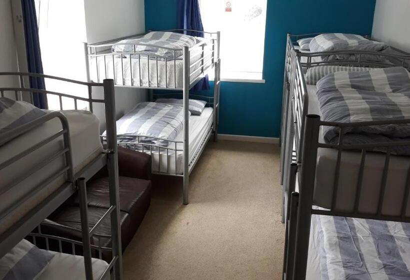 Blue Room Hostel Newquay