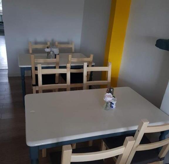 Blue Room Hostel Newquay