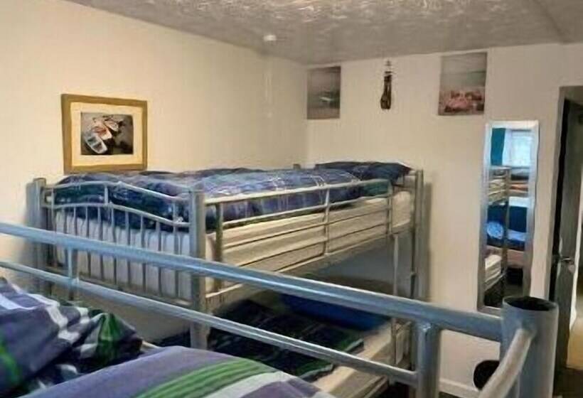 Blue Room Hostel Newquay