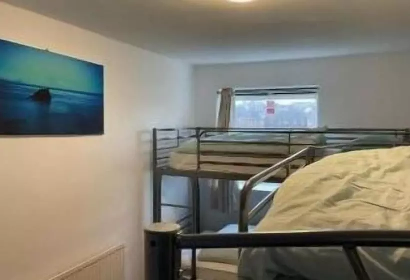 Blue Room Hostel Newquay