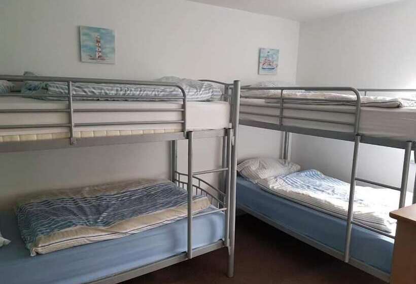 Blue Room Hostel Newquay