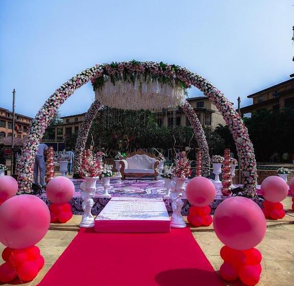 Discover Resorts Karjat