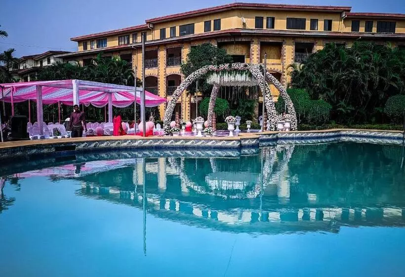 Discover Resorts   Karjat