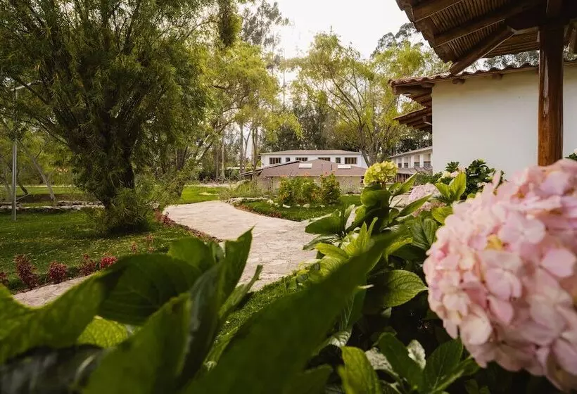 Ensenada Hotel Y Campo Asociado Casa Andina