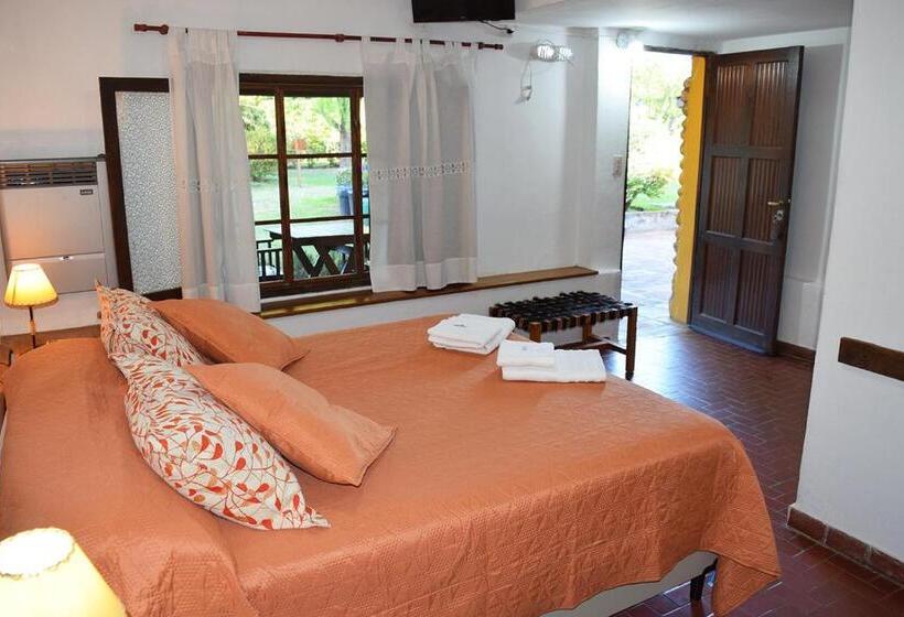 Hotel Los Sauces Posada