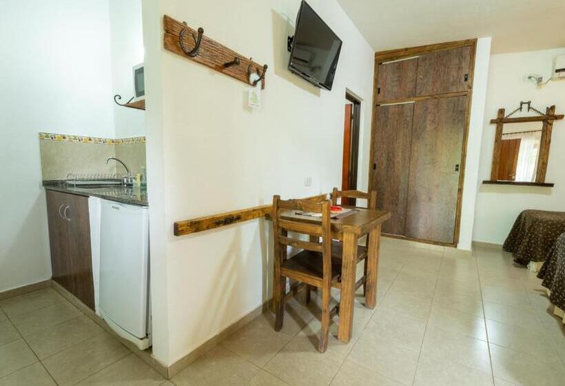 Hotel Los Sauces Posada