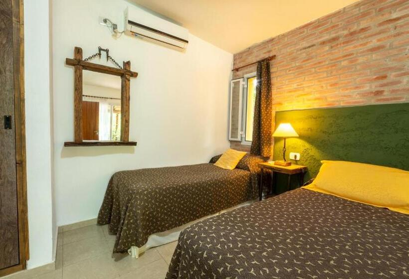 Hotel Los Sauces Posada