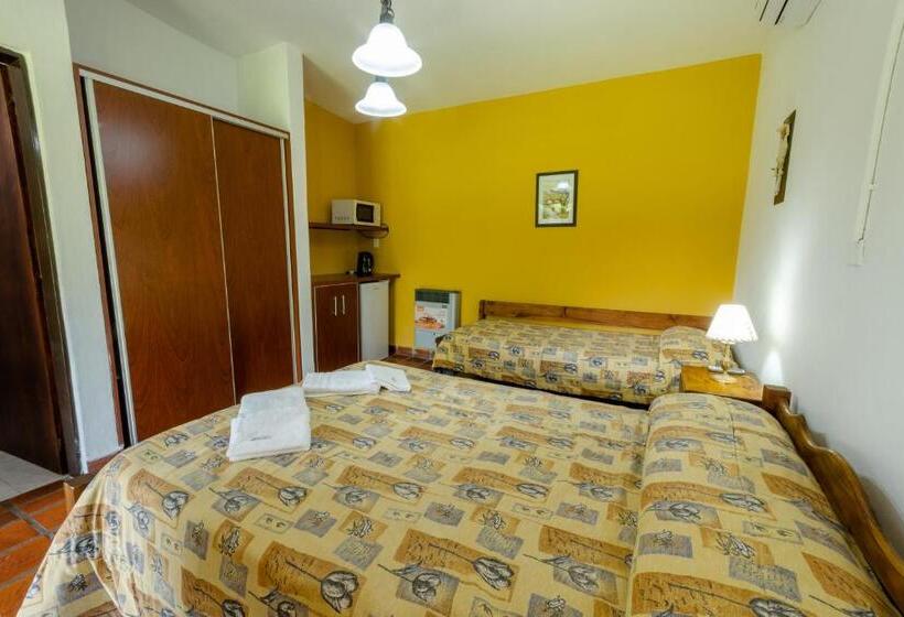 Hotel Los Sauces Posada