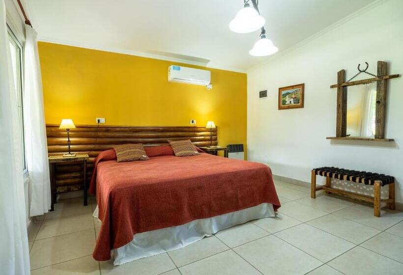 Hotel Los Sauces Posada