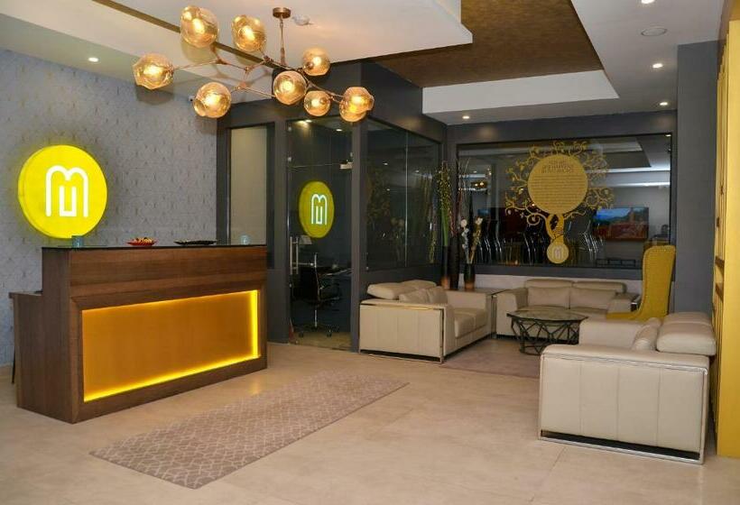 فندق Mango S Naveen