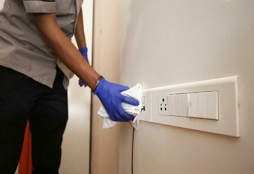 فندق Mango S Naveen