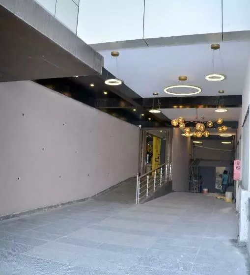 ホテル Mango S Naveen