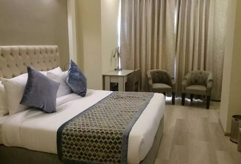 ホテル Mango S Naveen