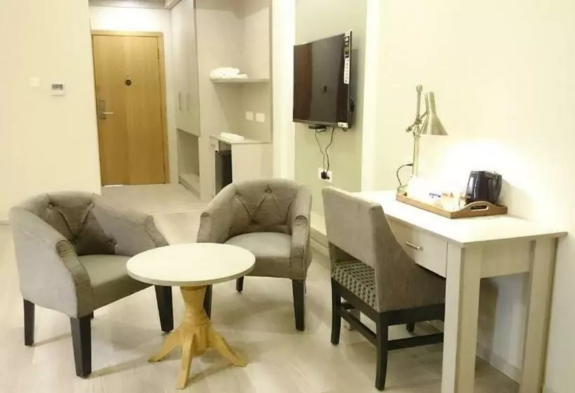 ホテル Mango S Naveen