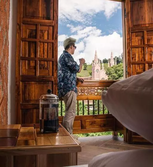 ホテル Santa Laura