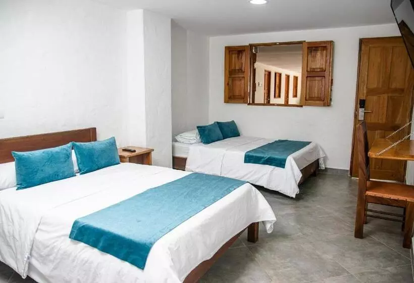 ホテル Santa Laura