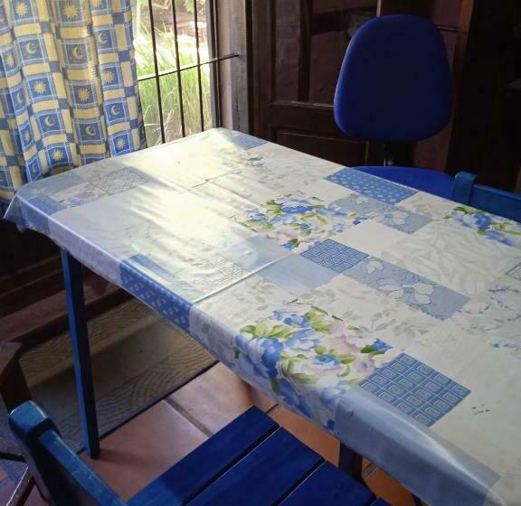 بنسيون Hostal El Puesto