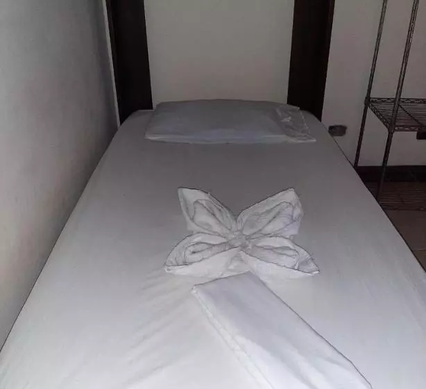 Retkeilymaja Cabinas Surf Arribadas