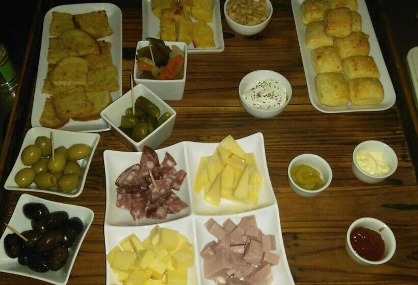 Отель Al Kamar Cabañas Lodge