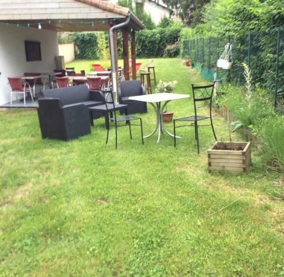 Logis Hotel Du Champ De Foire