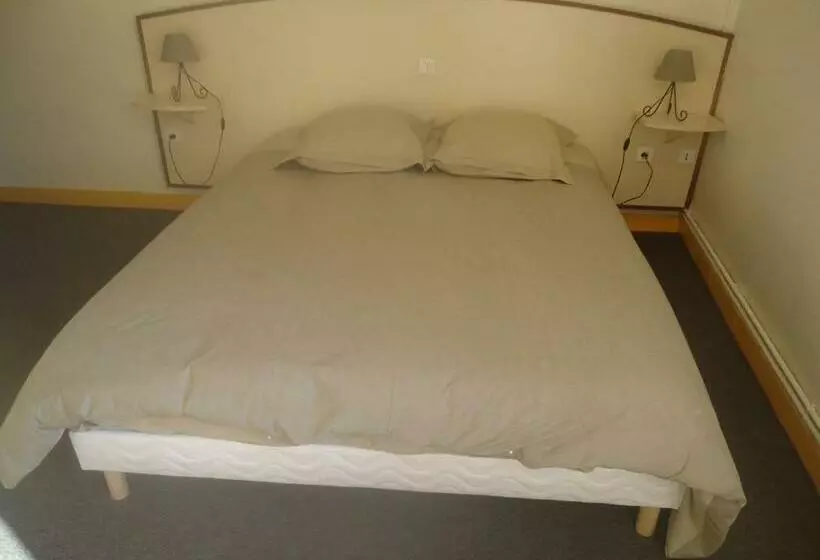 Logis Hotel Du Champ De Foire