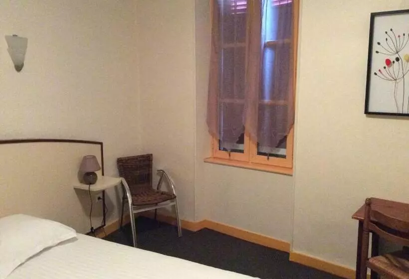 Logis Hotel Du Champ De Foire