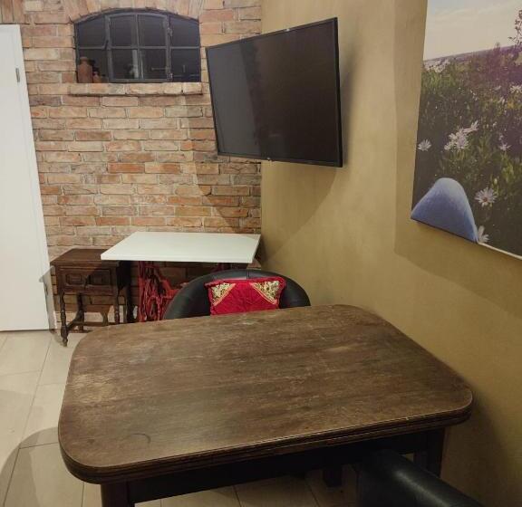 Lindenhof Liepgarten   Pension & Gaststätte