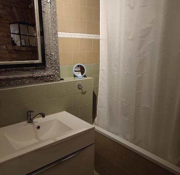 Lindenhof Liepgarten   Pension & Gaststätte