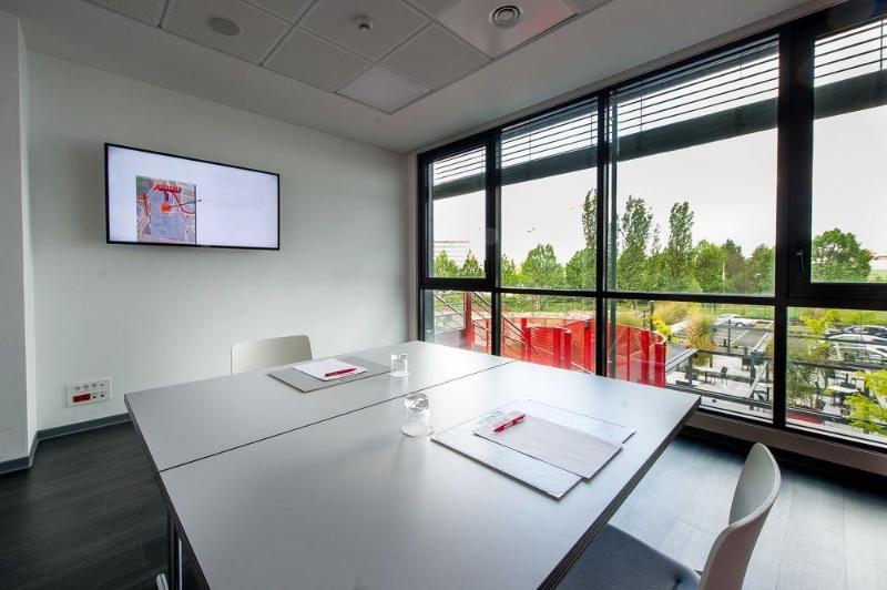 فندق Hôtel Restaurant Athena Spa