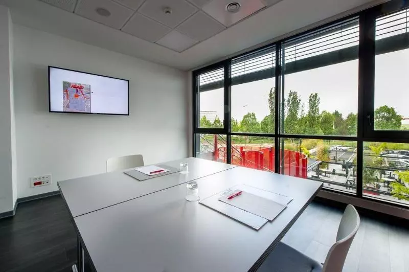 בית מלון כפרי Hôtel Restaurant Athena Spa