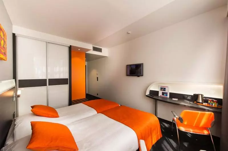 בית מלון כפרי Hôtel Restaurant Athena Spa