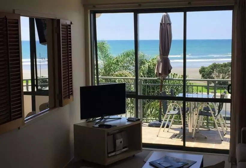 酒店 Beachpoint Apartments