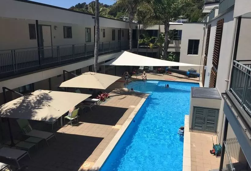 酒店 Beachpoint Apartments