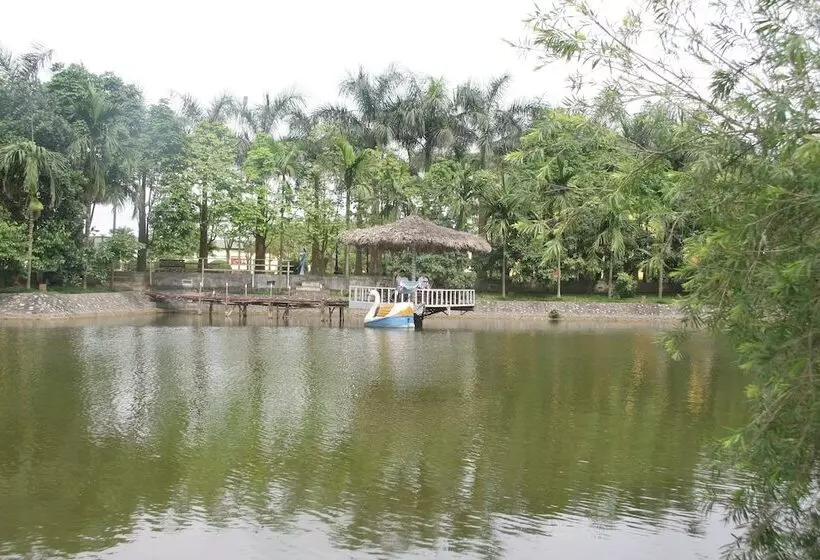 Camela Hotel & Resort