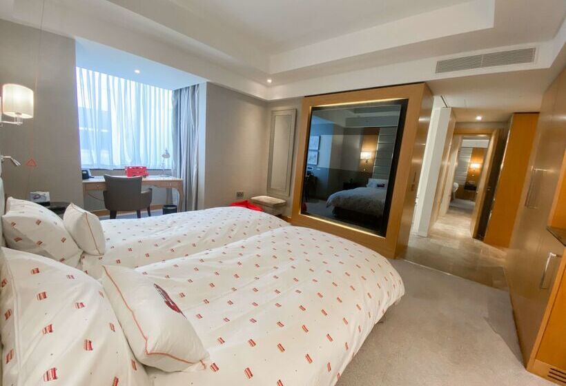 هتل Conrad London St. James