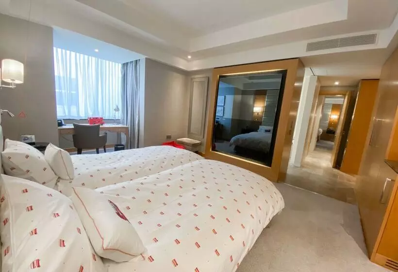 Hotel Conrad London St. James