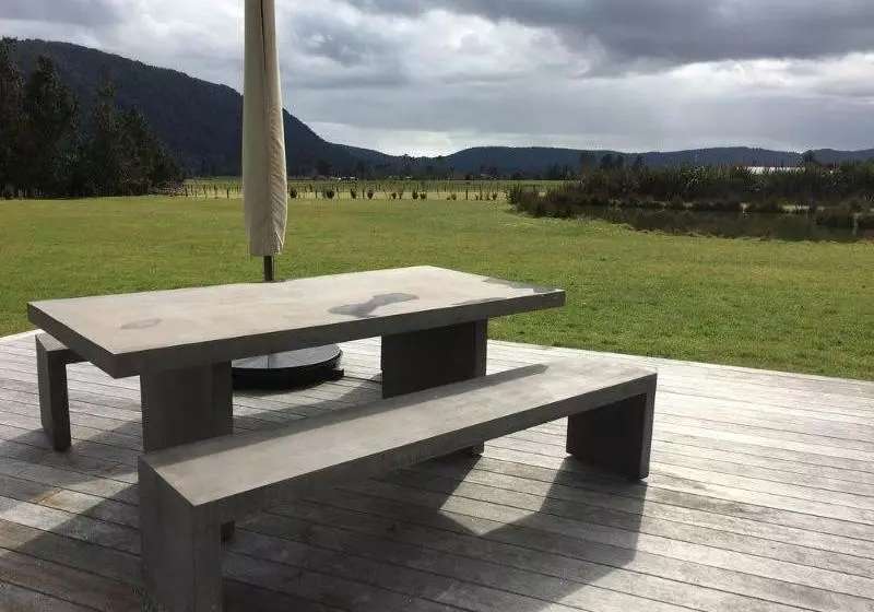 Hotel Franz Josef Glacier Country Retreat