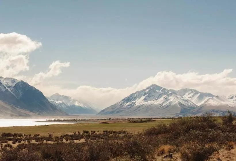 호텔 Lake Tekapo Lodge