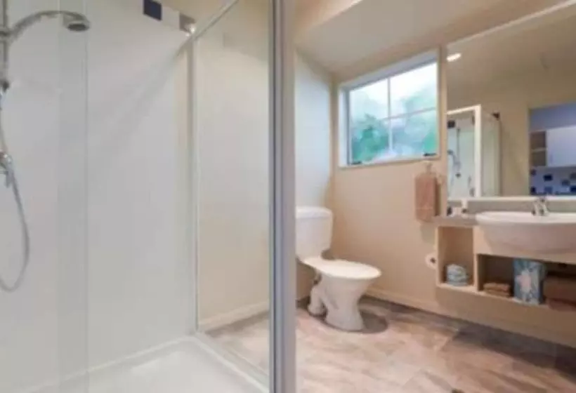 בית מלון כפרי Pauanui Pines Motor Lodge