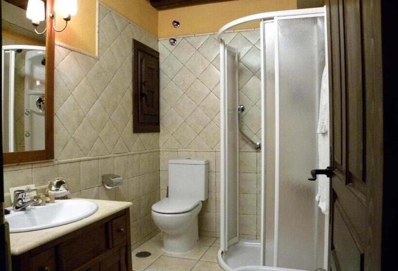 فندق ريفى Posada Los Templarios