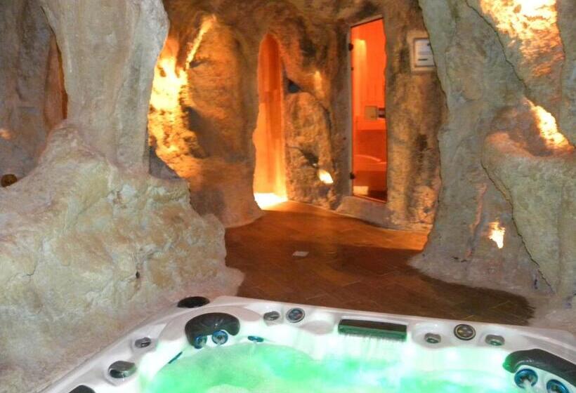 فندق ريفى Posada Los Templarios