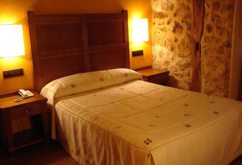 فندق ريفى Posada Los Templarios